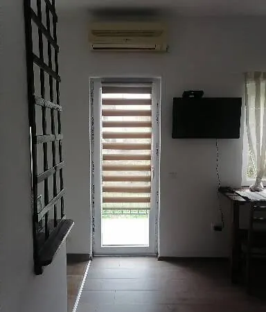 Apartman Garden House Vozdivac Exterior photo