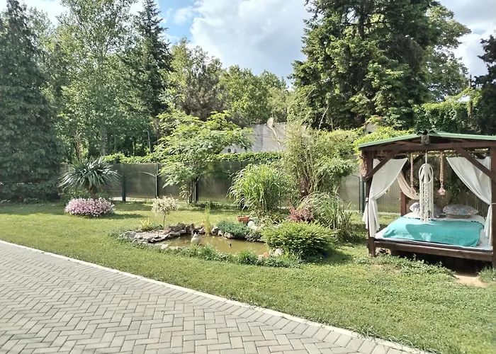Apartman Garden House